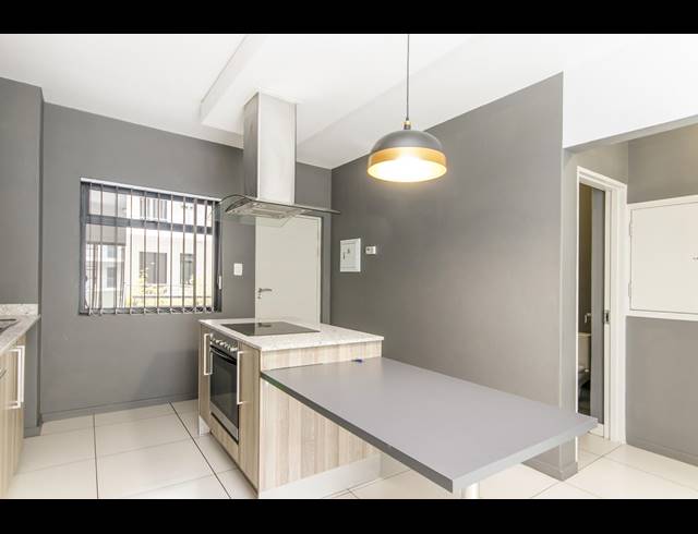1 BEDROOM APARTMENT RENTED IN RIVONIA